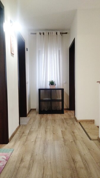 Pipera, Iancu Nicolae, Gamma Delta, vila.